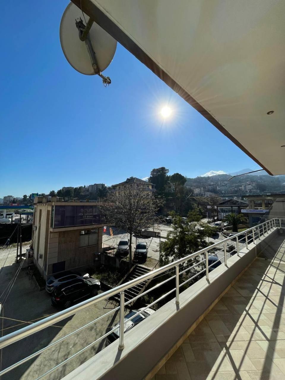 Bora Hotel Gjirokastra Zewnętrze zdjęcie