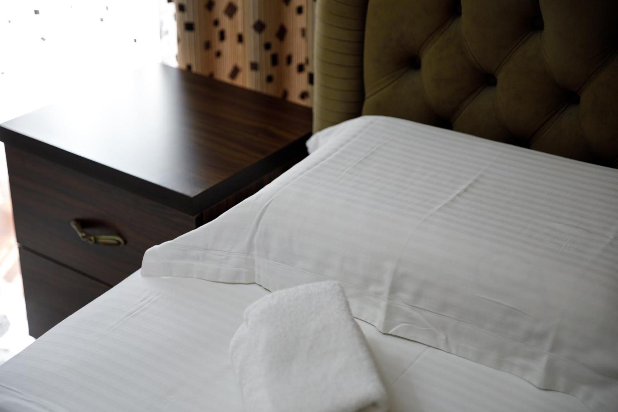 Bora Hotel Gjirokastra Zewnętrze zdjęcie