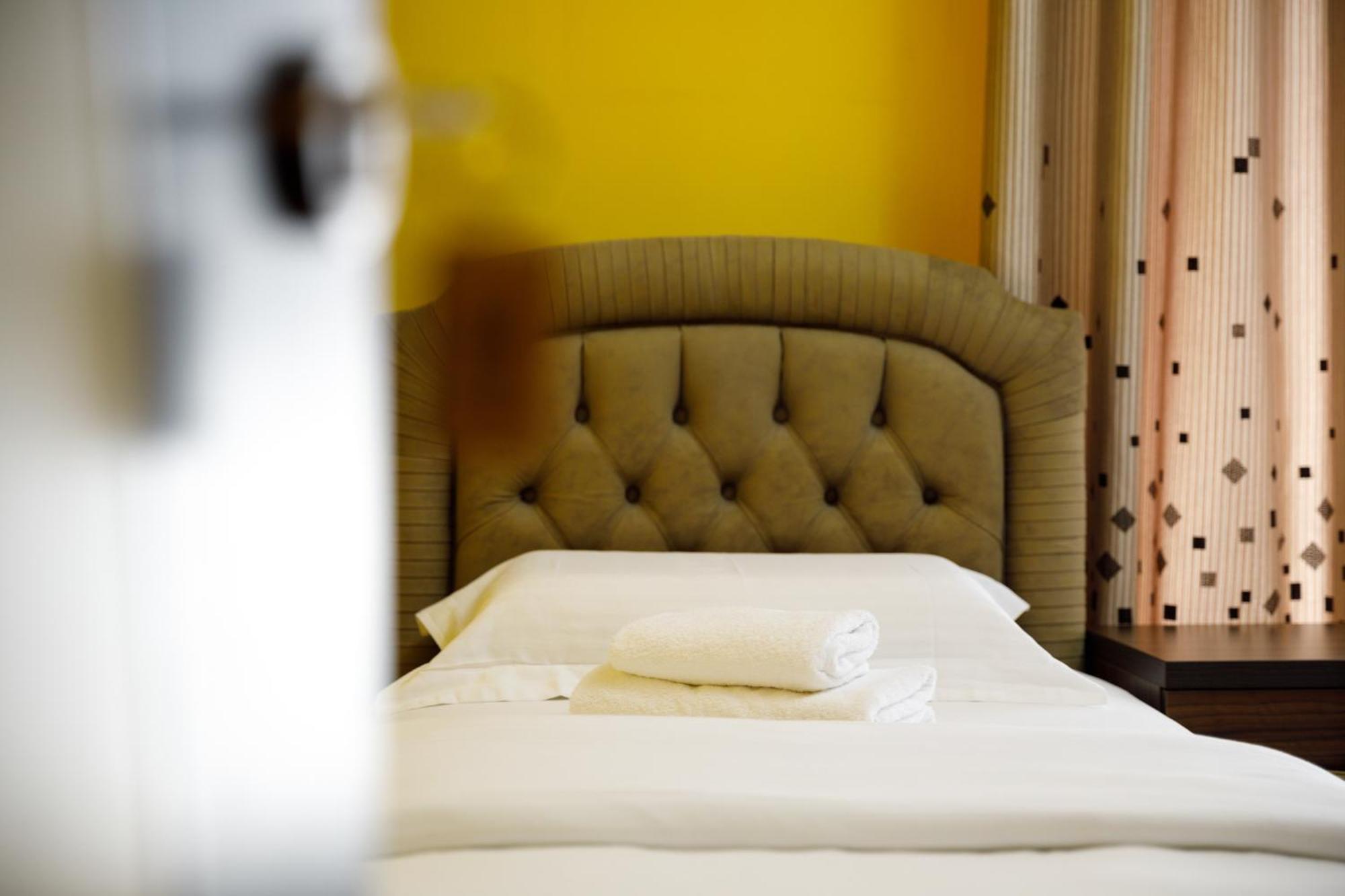 Bora Hotel Gjirokastra Zewnętrze zdjęcie