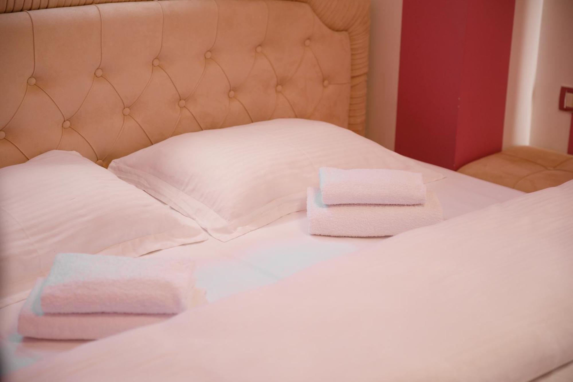 Bora Hotel Gjirokastra Zewnętrze zdjęcie