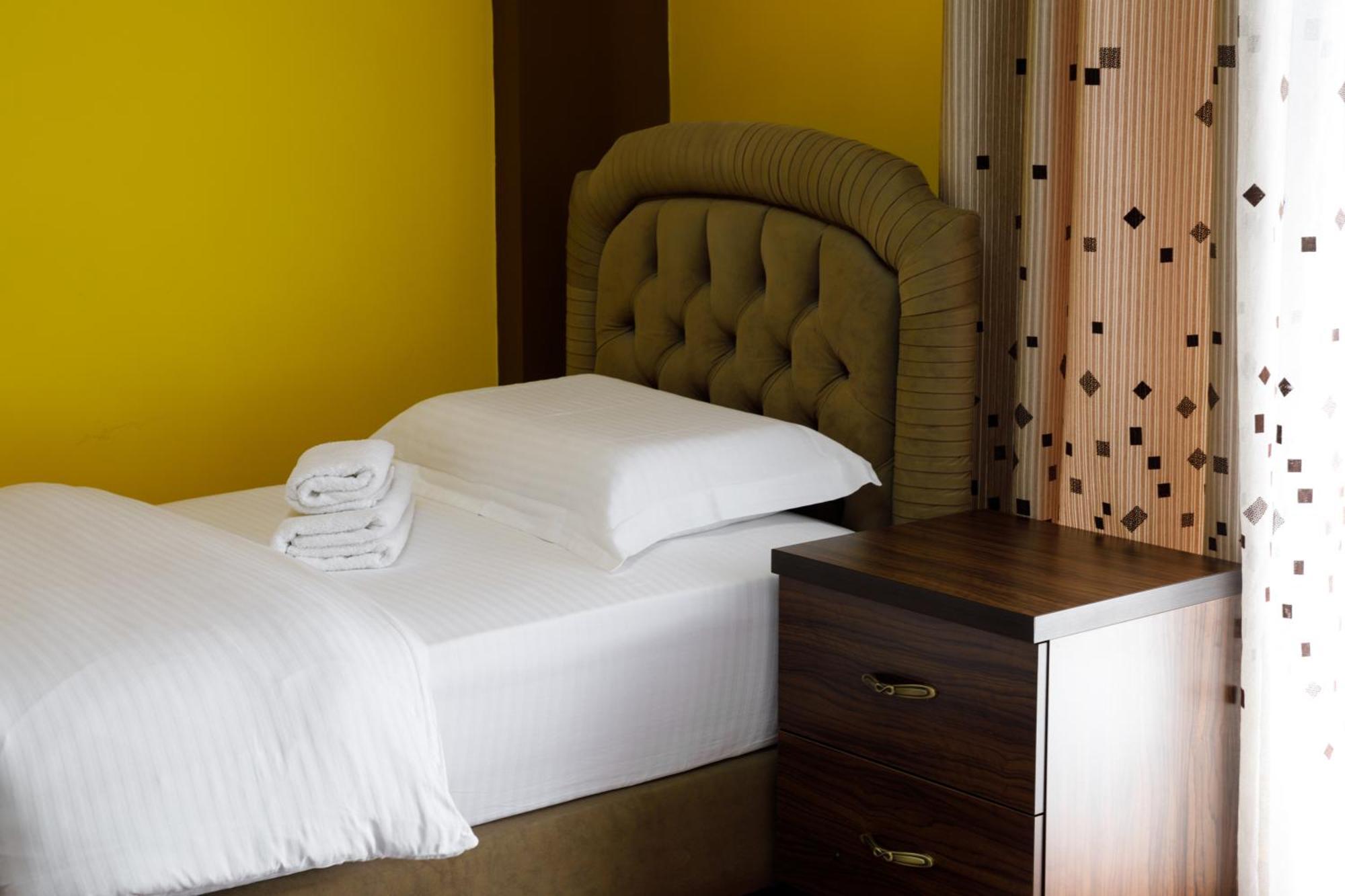 Bora Hotel Gjirokastra Zewnętrze zdjęcie