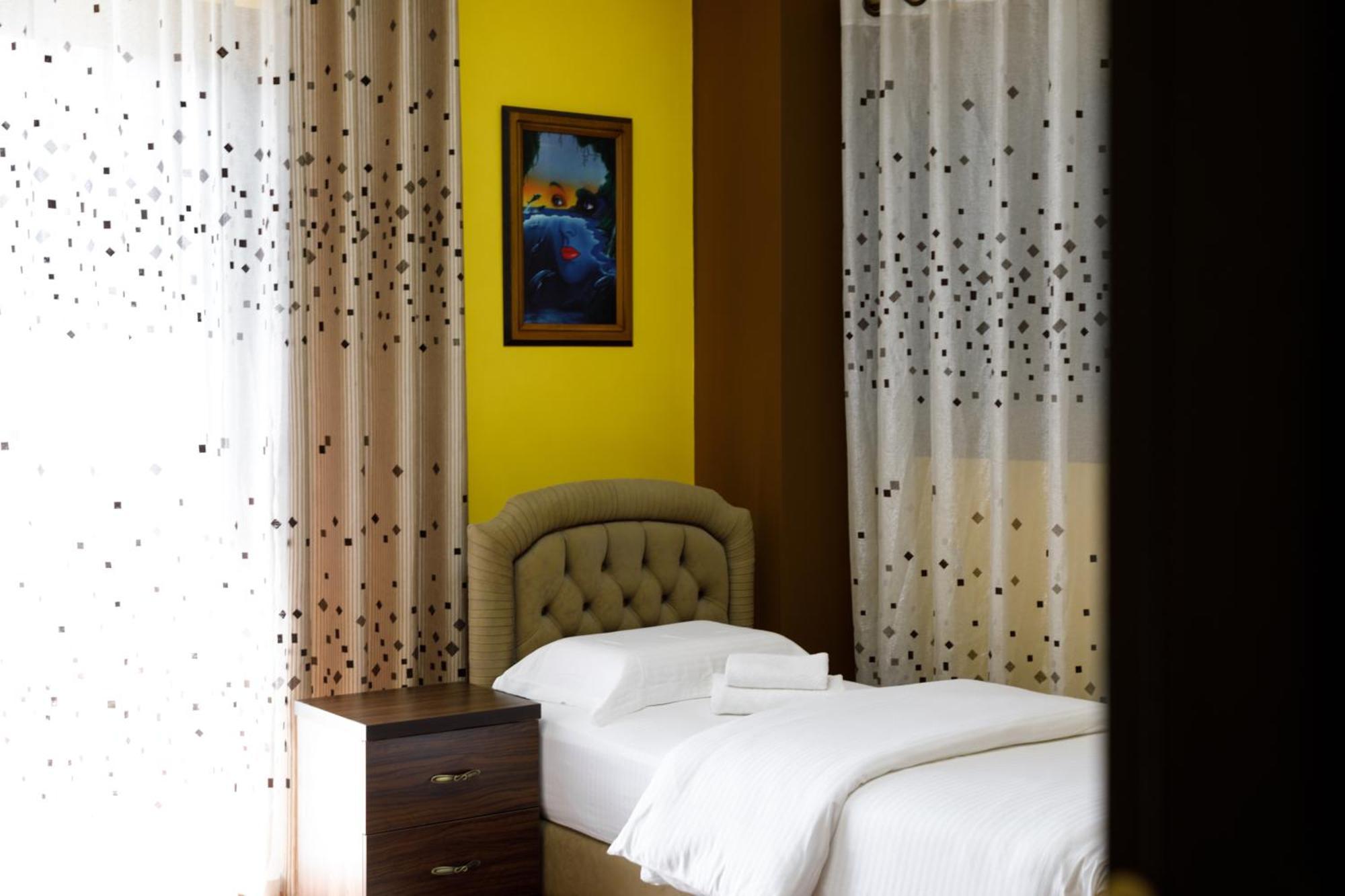 Bora Hotel Gjirokastra Zewnętrze zdjęcie