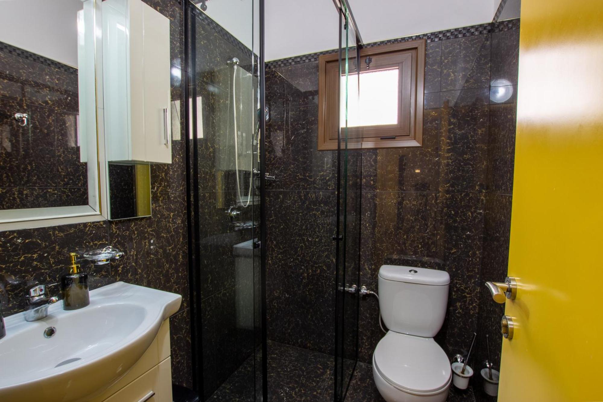 Bora Hotel Gjirokastra Zewnętrze zdjęcie