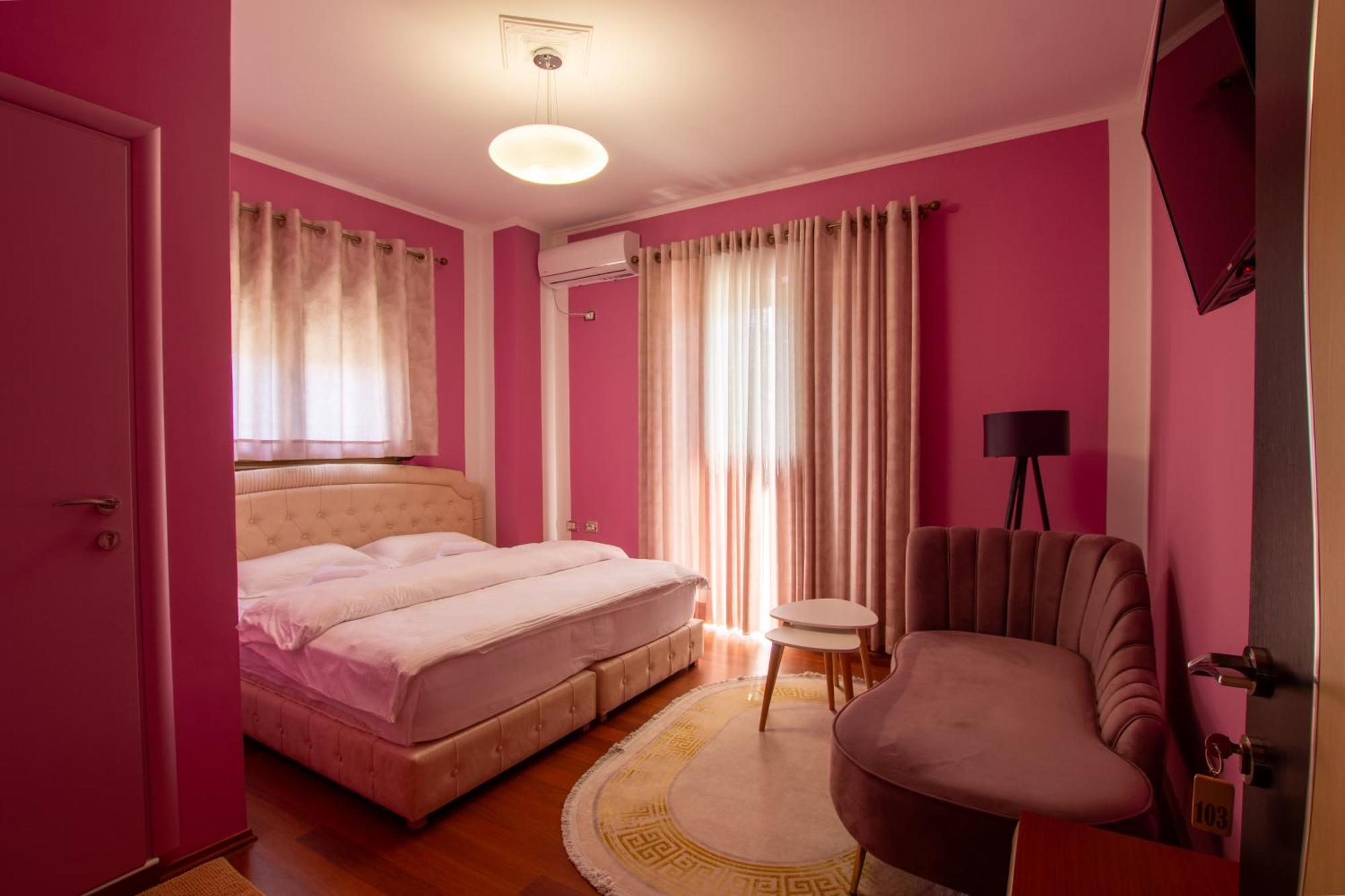 Bora Hotel Gjirokastra Zewnętrze zdjęcie